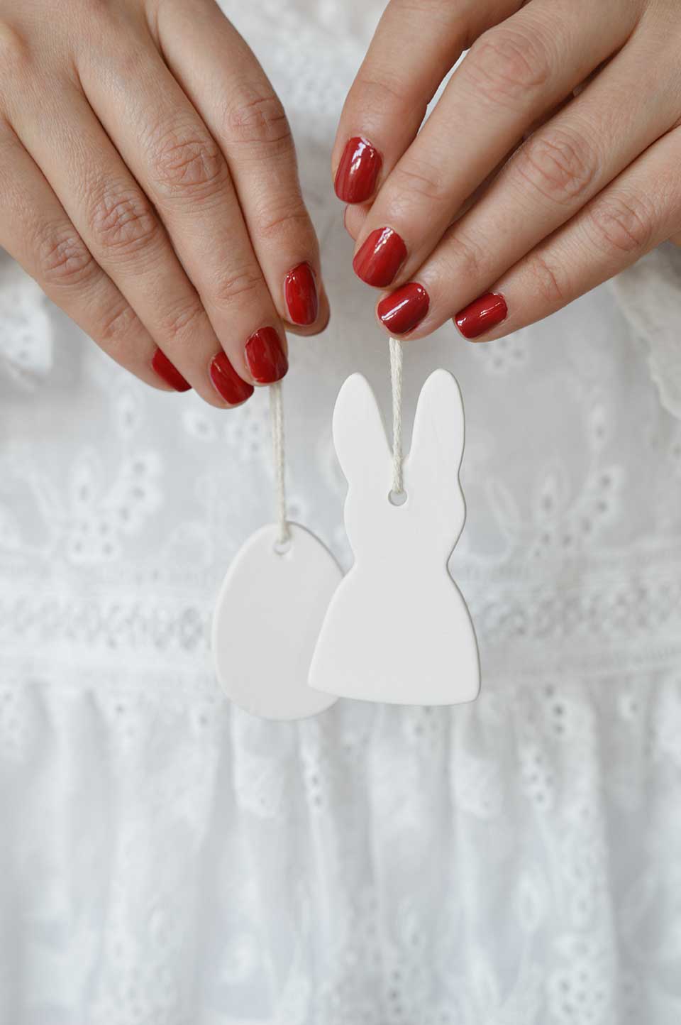 DD-126-22-1_osterhase_ton_weiss_02