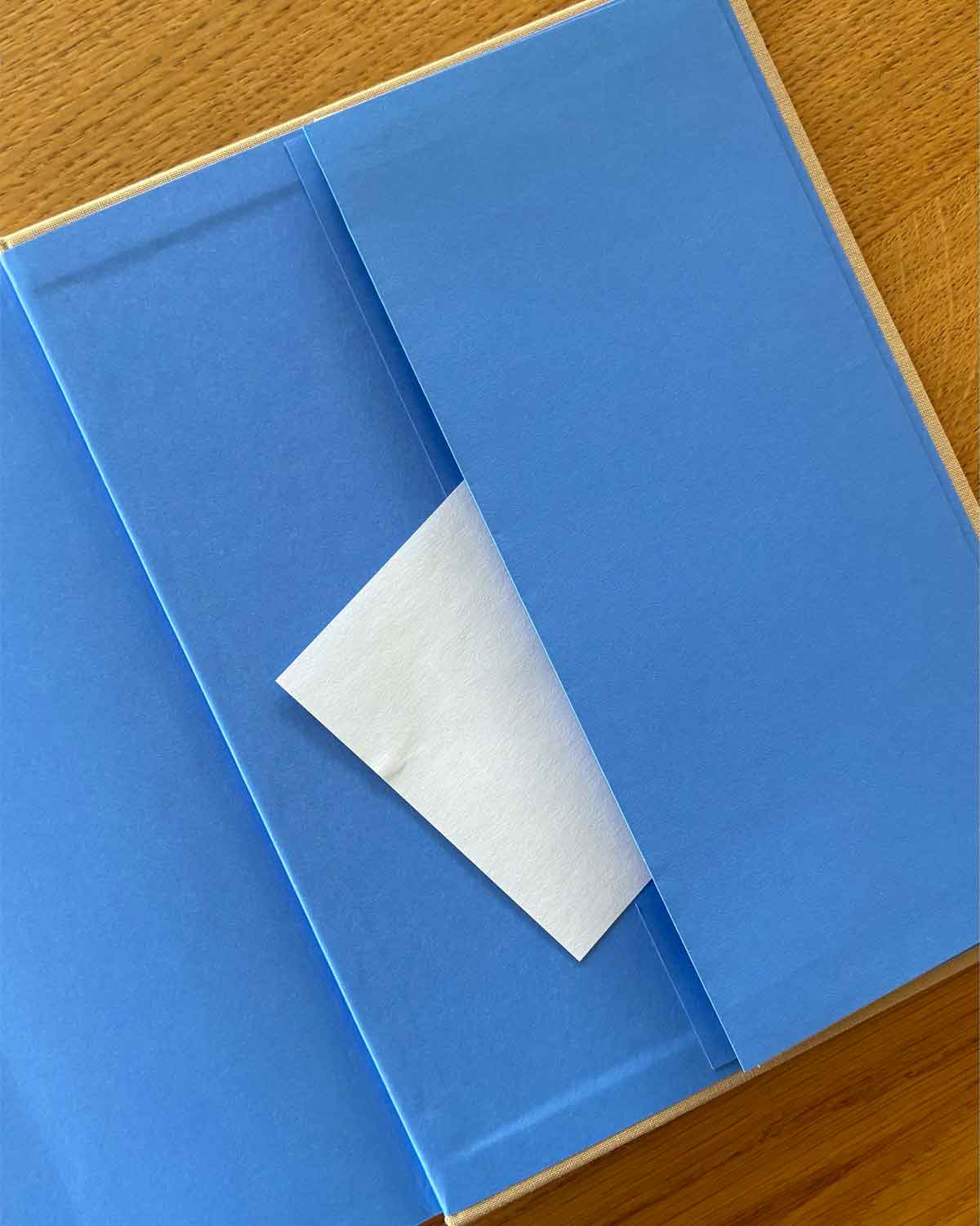 a journal jahresplaner 2027 beige leineneinband - dokumententasche