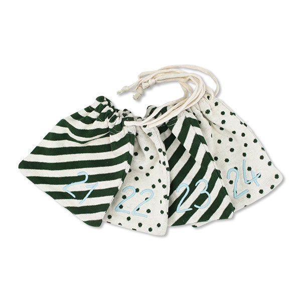 avaundyves_7109_adventskalender_beutel_beige-gruen_01