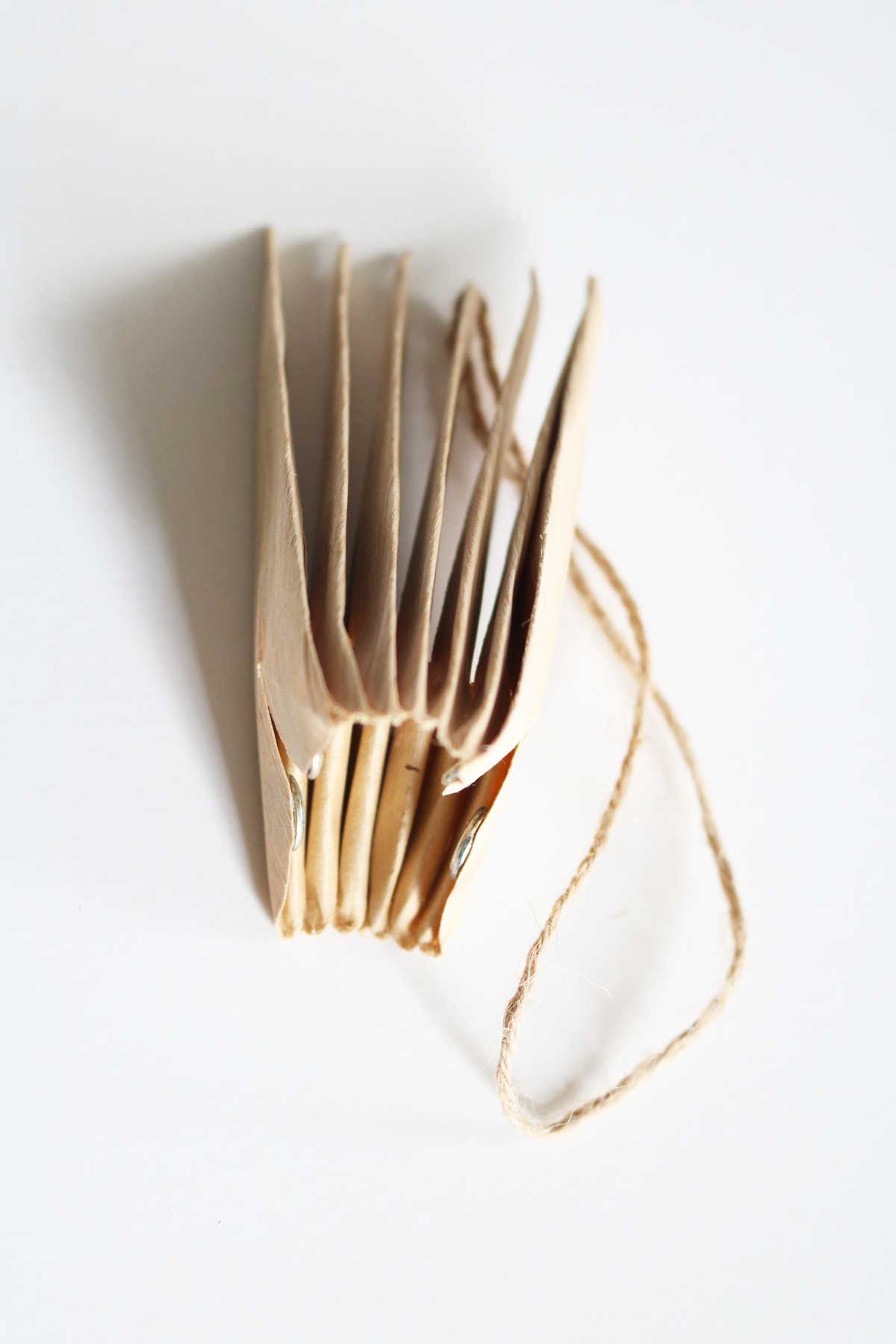 broste_copenhagen_42700582_holzstern_venok_s_03