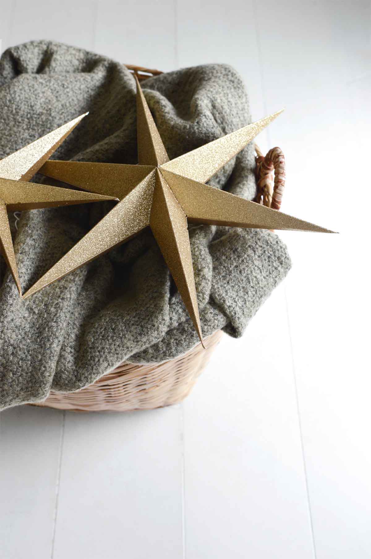dd_papierstern_gold_04