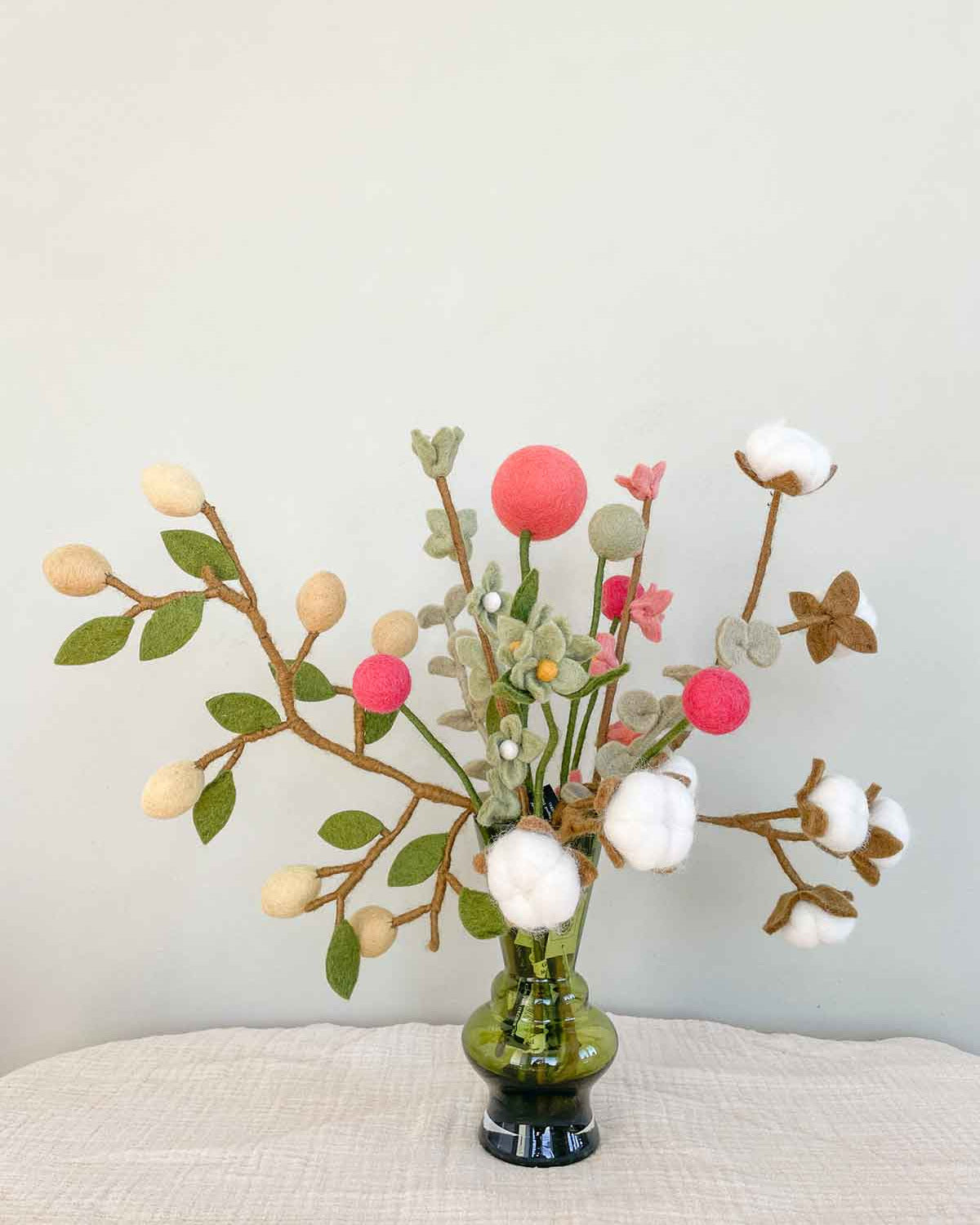 Großer farbenfroher Frühlingsblumenstrauß Filzblumen 11 Stück