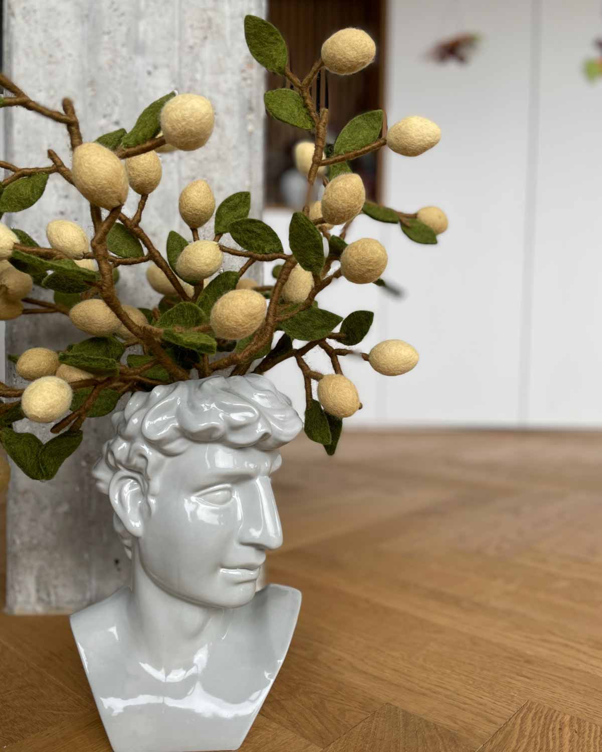 zitrone-filzblume-gry-und-sif-zweig