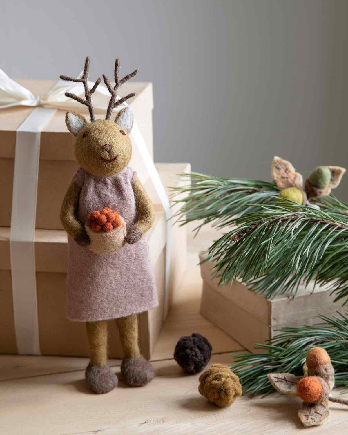 grysif_10322_eicheln_blatt__filz_anhaenger_gruen_02