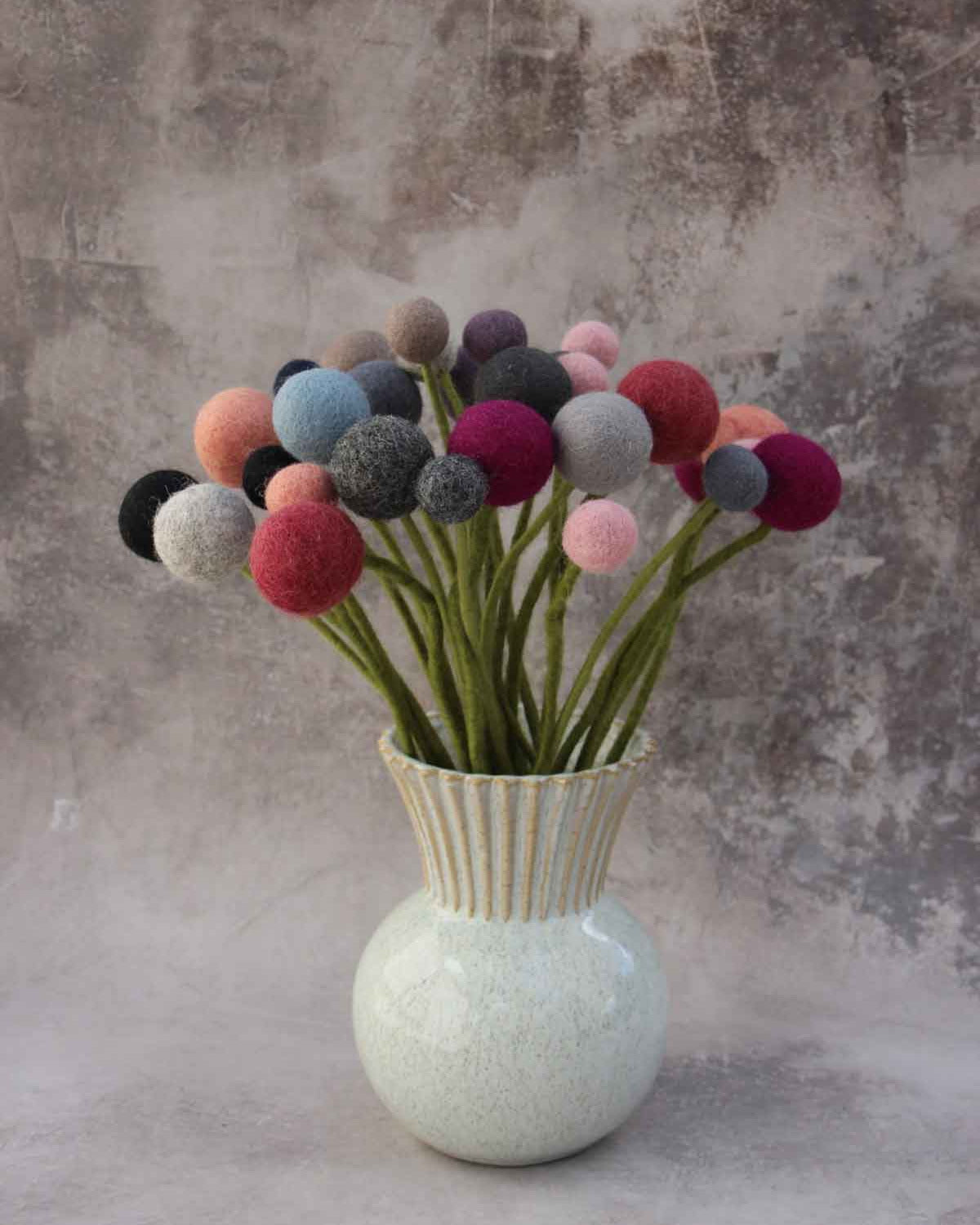 grysif_kugel_filzblume_02