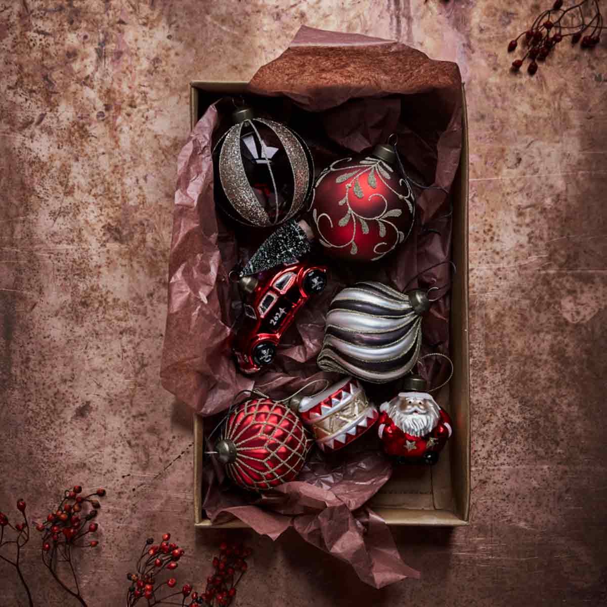 Weihnachtskugel Mult Baumschmuck Streifen Rot 10 cm