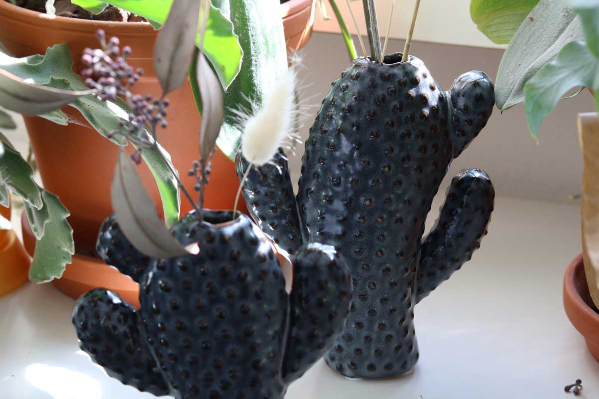 madamstoltz_hy12813-15gr_kaktus_vase_02