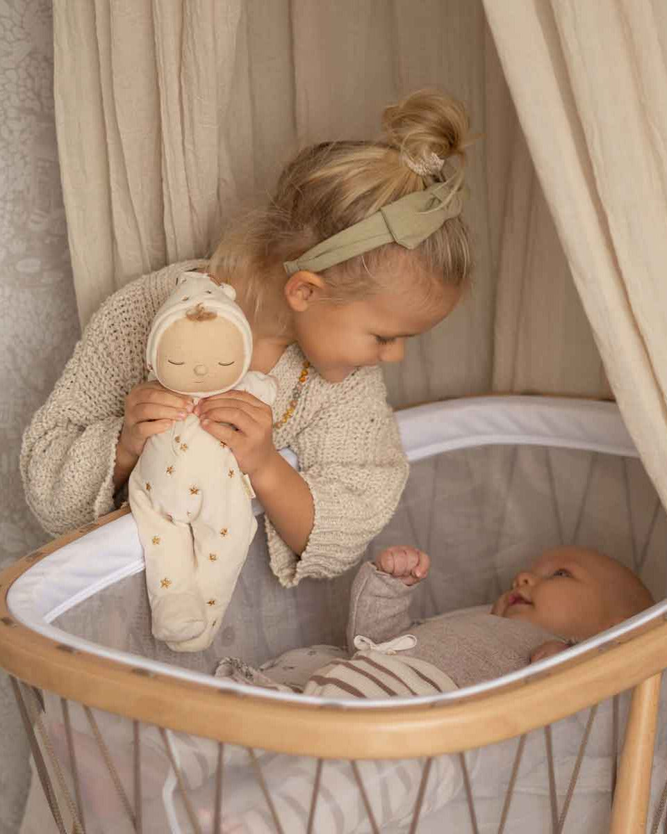 olli-ella_OEKTOY-LDZ-LX-O_Lullaby-Dozy-Dinkum-Lyra-01