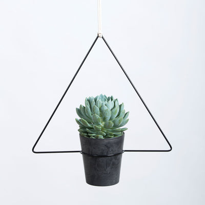 DraadZaken_planthanger_trigona_dreieck_schwarz_1