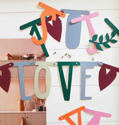 GALEWH04-Letter-banner-weiss_03