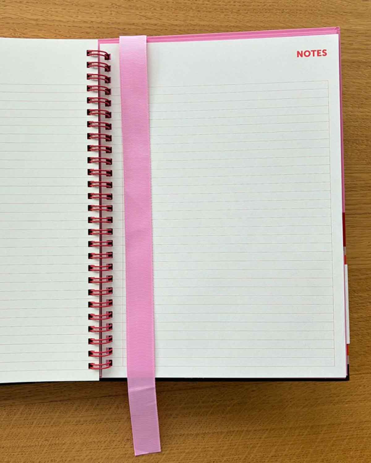 A-Journal x Marie Marie Tagebuch Spiral-Organizer 2027 Streifen