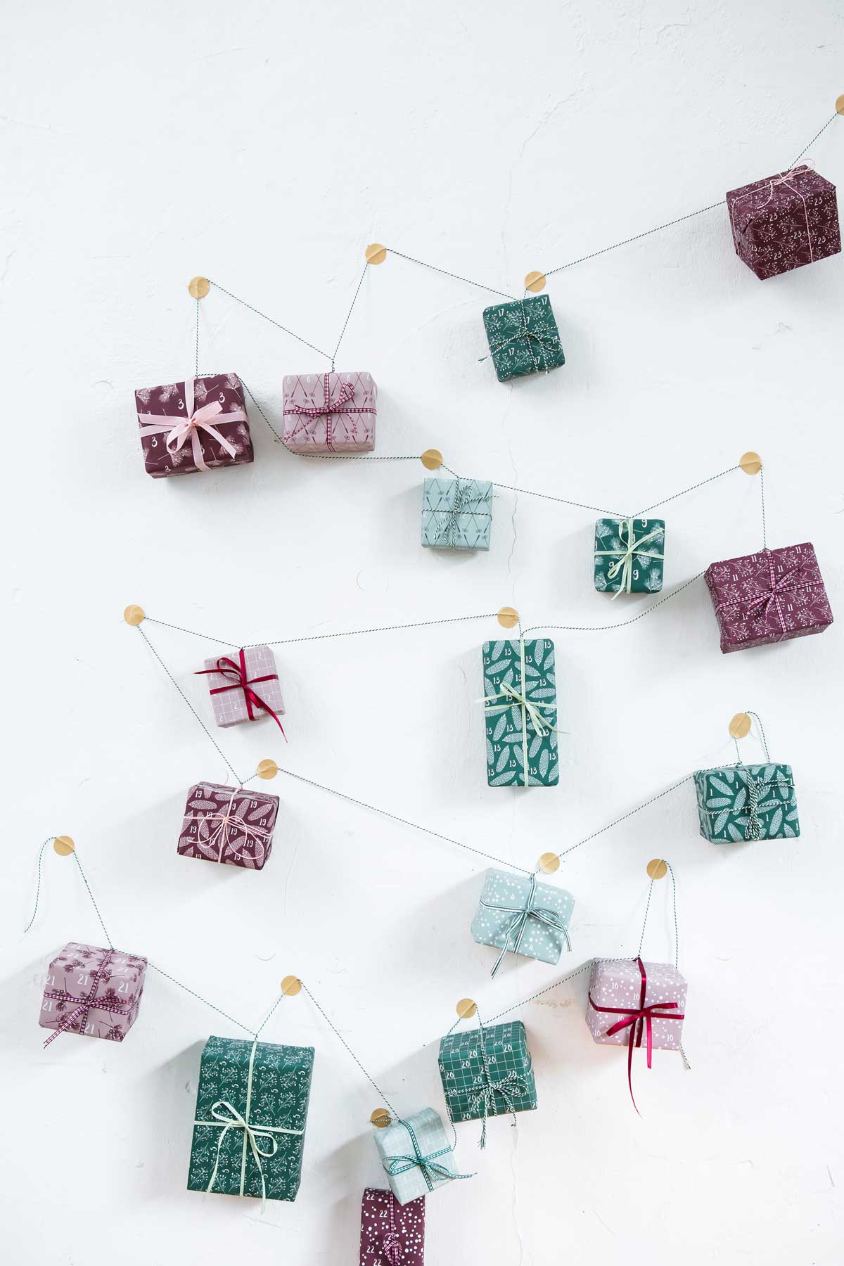 avaundyves_adventskalender_papier_05