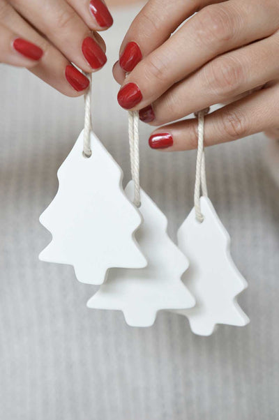 dd-tannenbaum_ton_baumschmuck_weiss_02