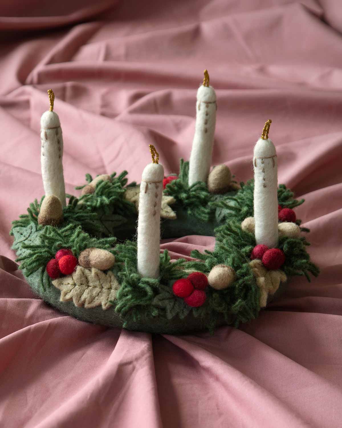 Adventskranz mit Kerzen Filz Weihnachtsdeko 22 cm