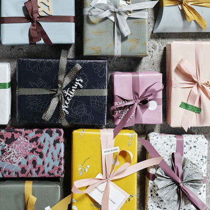 monograph_mgfe0178_Geschenkpapier_03